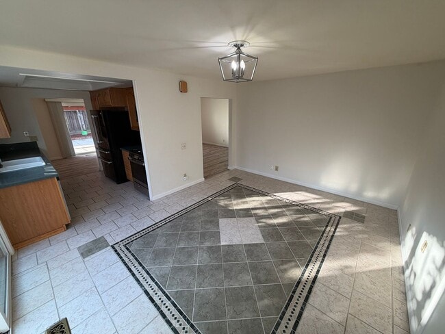 Photo - Livermore Single Story 3 bed / 2 bath, serene neighborhood, backyard,  Close to downtown, 580 and...