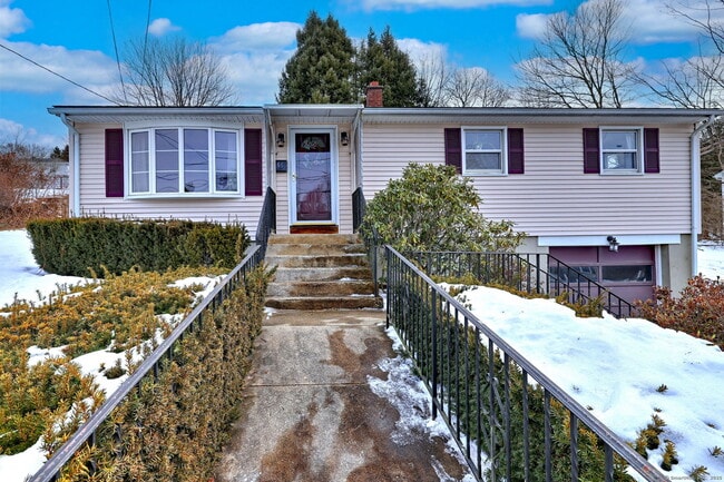 Photo - 59 Turnor Ave House