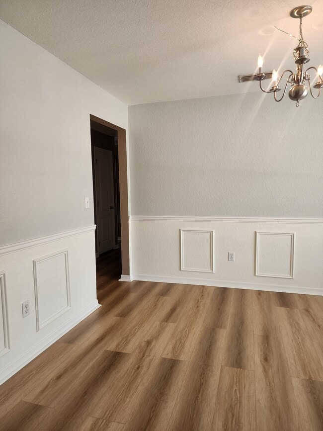 Building Photo - 505 Buckshot Ln Rental