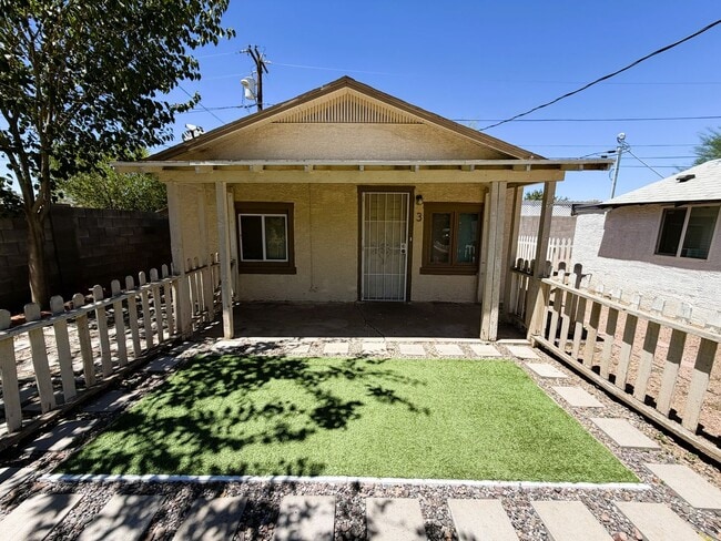 Photo - Stand alone House with Private Yard!
