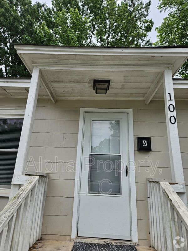 Building Photo - 100 Darlington Ave Unit A Rental