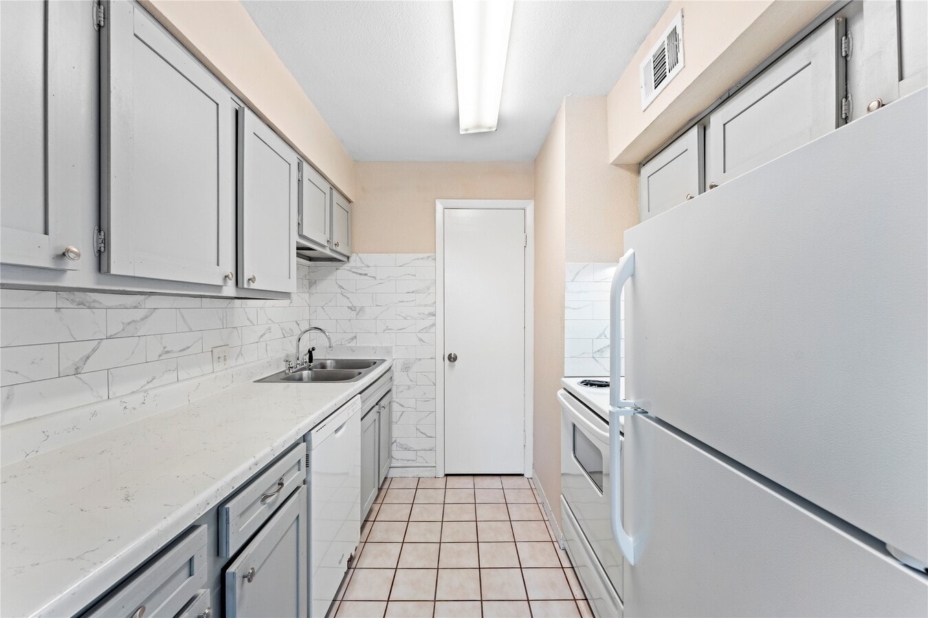 Photo - 3316 Burke Rd Unit 43