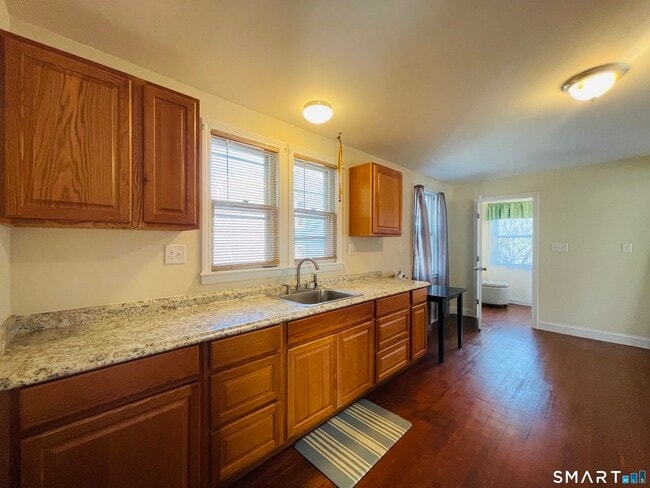 Photo - 194 Washington Ave