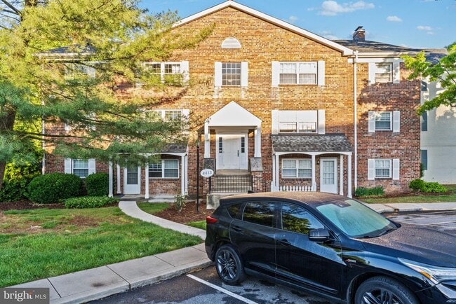 Photo - 4413 Romlon St Apartment Unit 301
