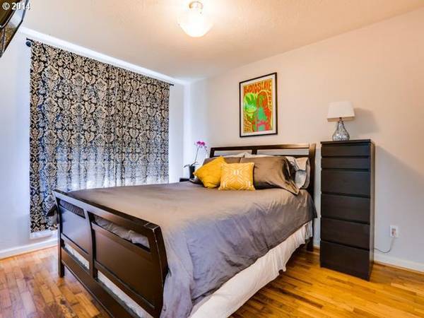 Photo - 5530 NE 7th Ave Unit 7