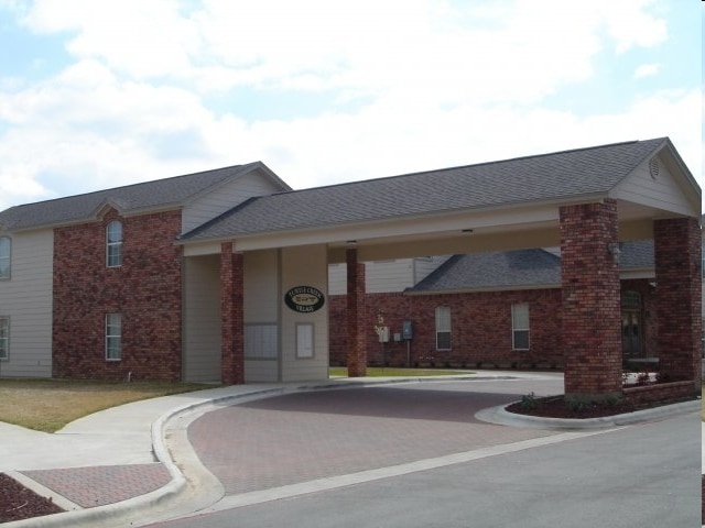 Turtle Creek Village Apartments - Turtle Creek Village Apartments