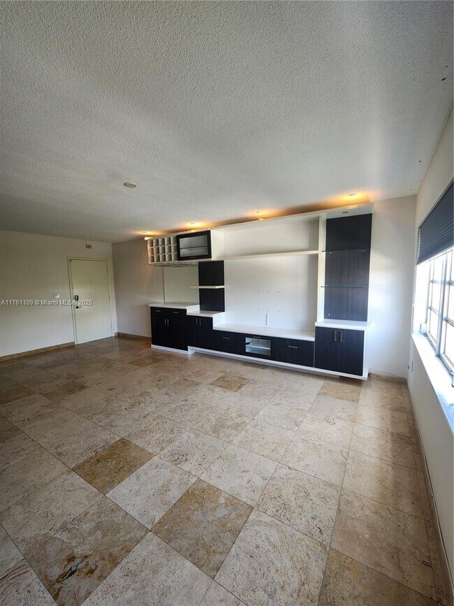 Photo - 1020 94th St Unit 402