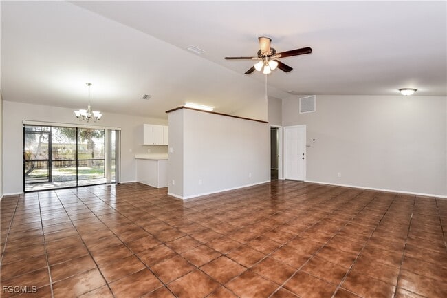 Photo - 714 SW 10th Terrace