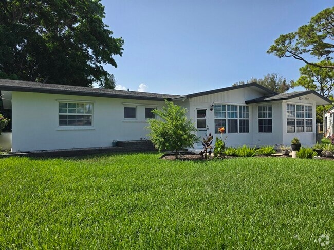 Building Photo - 2672 Rockcrest Ct Rental