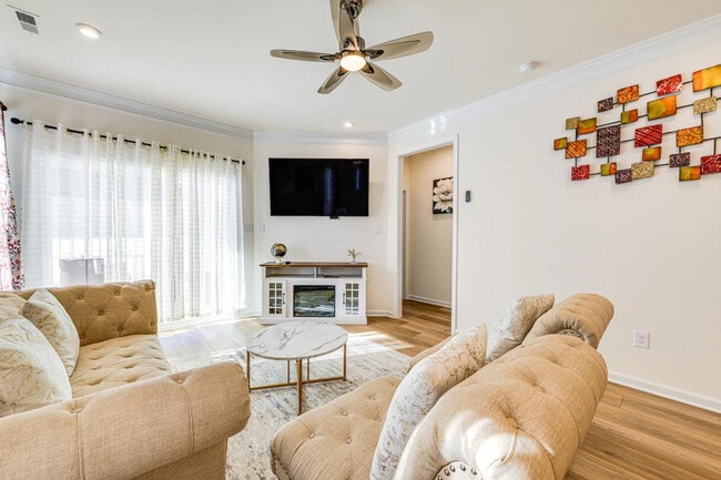 Building Photo - 8749 Bethany Crk Ave Unit ID1386252P