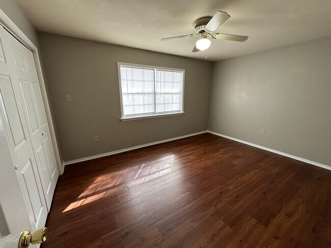 Photo - E 11th St Unit 701 E 11th ST