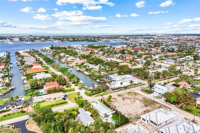 Photo - 1437 Sandpiper St