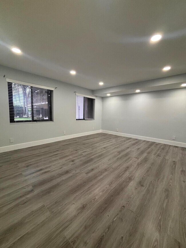 Photo - 4725 SW 62nd Ave Unidad 103