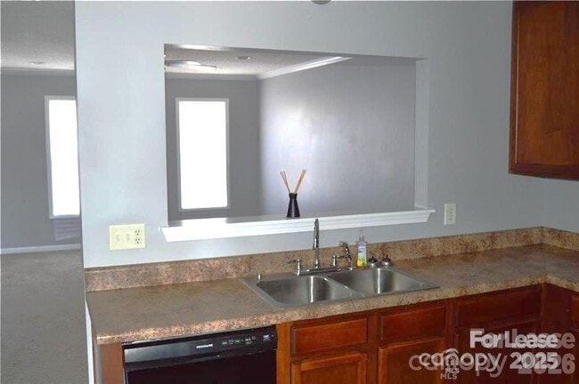 Photo - 110 Steam Engine Dr