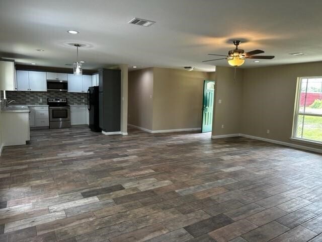 Photo - 11111 FM 149