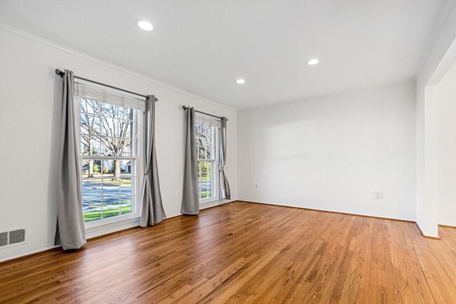Photo - 17020 Briardale Rd
