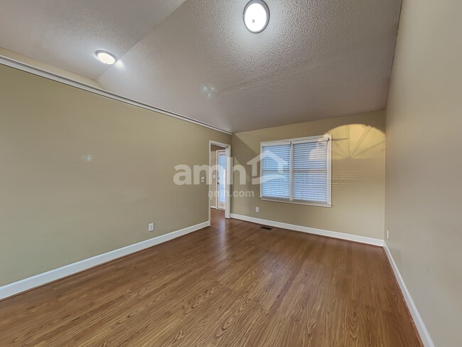 Photo - 7810 Wynfield Cir