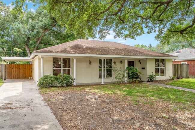 Building Photo - 6015 Dover Pl Rental