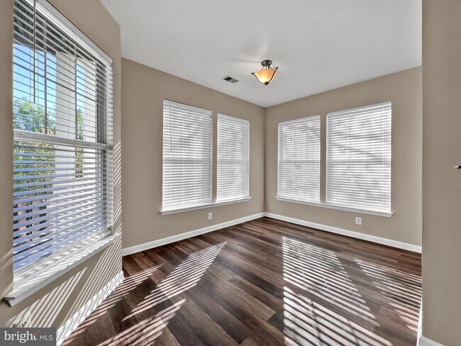 Photo - 3511 Piney Woods Pl Unit C104