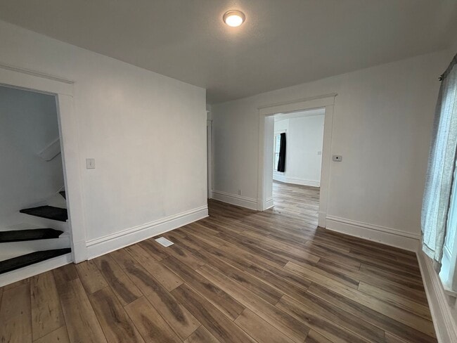 Photo - Spacious 4 Bedroom home