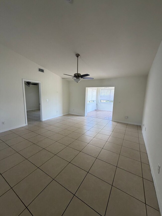 Photo - 4608 Douglas Ln