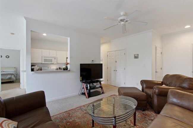 Photo - 35542 E Atlantic Cir Unidad 212