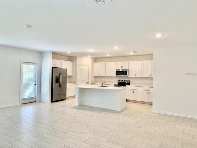 Photo - 17606 Happytrails St