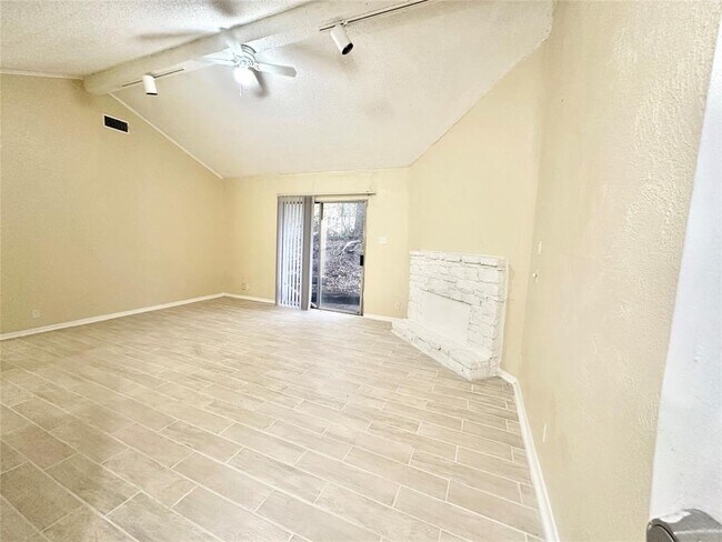 Photo - 4302 Scottsdale Rd