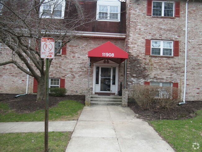 Building Photo - Updated 1 Bedroom Condo - Reisterstown!