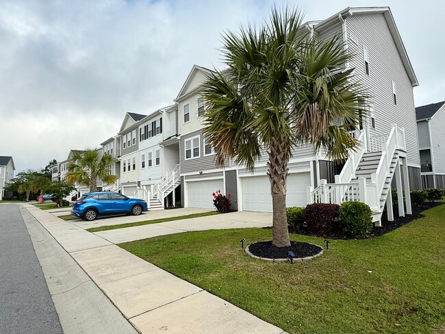Large Three Bedroom Townhome in Marshview ... - Large Three Bedroom Townhome in Marshview ...