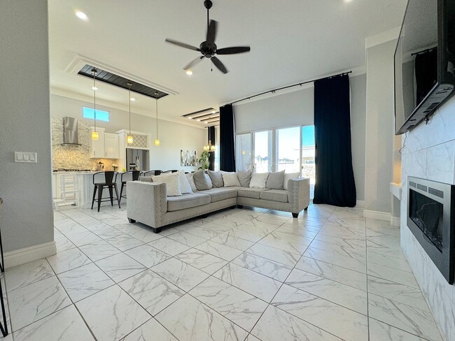 Photo - 14701 Tierra Mirage Ave