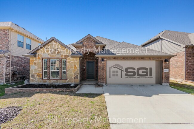 Building Photo - 11004 Blaze St