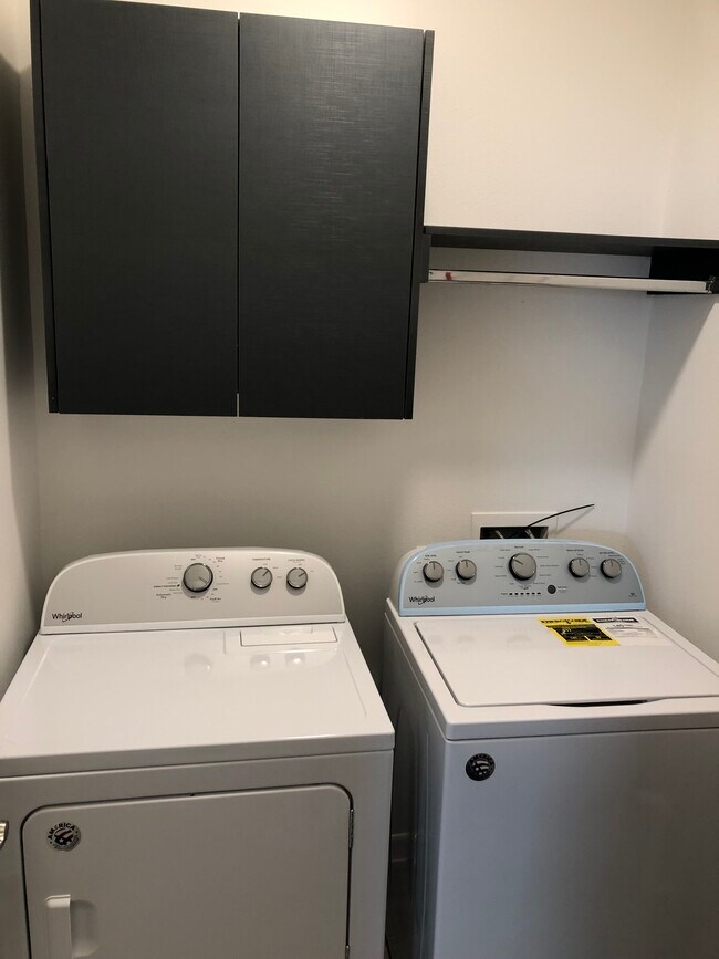 Photo - 706 W Carmel Ave Unidad 2