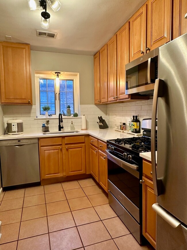 Photo - 7535 York Dr Unit 2