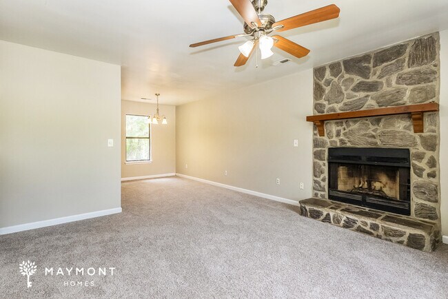 Photo - 209 Mohican Cir