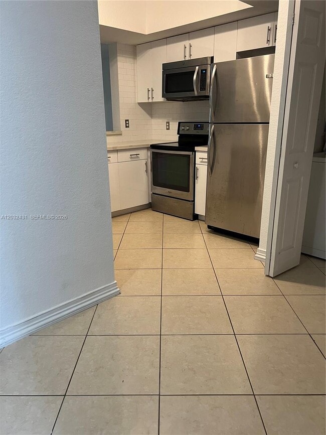 Photo - 715 SW 148th Ave Unit 611