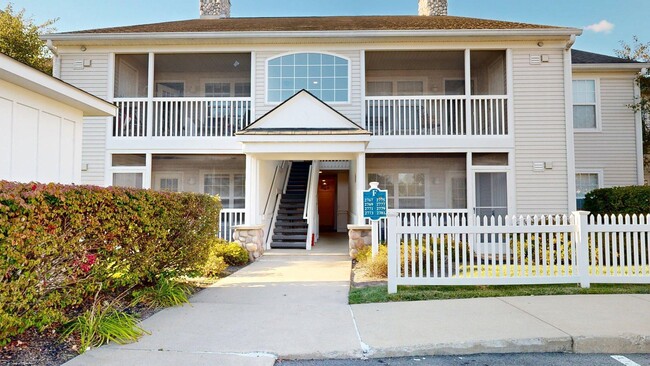Building Photo - 2767 S Knightsbridge Cir Rental