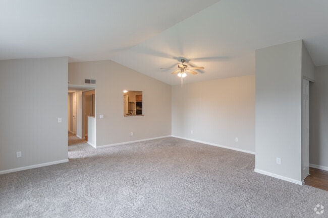 2BR, 1.5BA - 1,175 SF