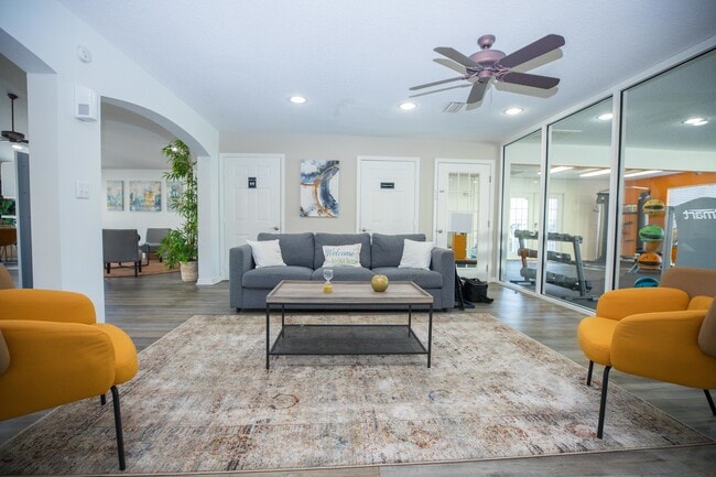 Photo - Oakview Landing Apartments