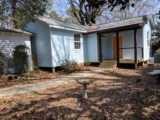 Photo - Chamberlain Cottage