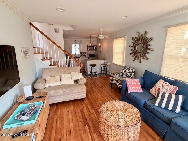 Photo - 7 Atlantic Ave