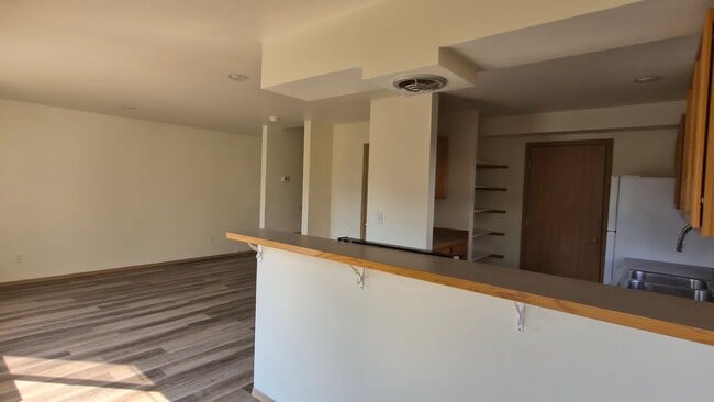 Photo - Barkley area townhouse at end of a non thru street Unit # 1813