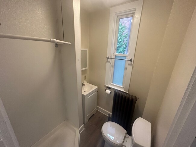 Photo - 126 Spring St Unidad 2