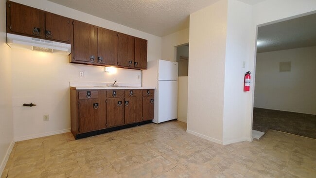 Photo - General Marshall St NE (208) Unit 3