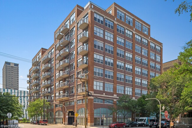 Building Photo - 933 W Van Buren St Unit 527 Rental