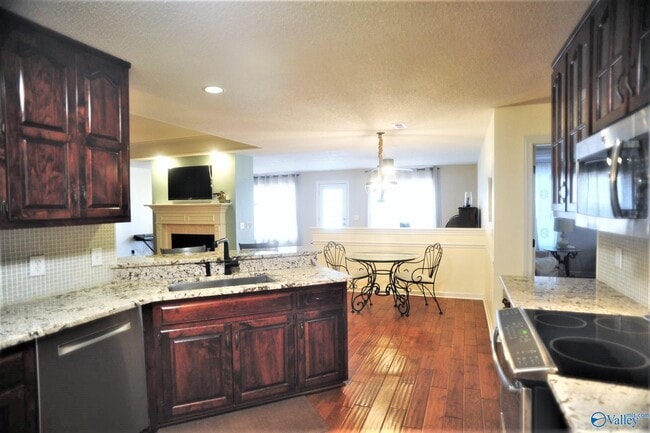 Photo - 139 Timberlake Dr