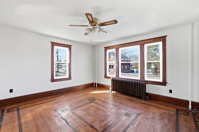 Photo - 630 N Courtland St