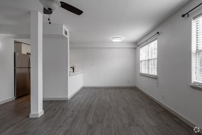 2BR,1BA -860SF - Living Room