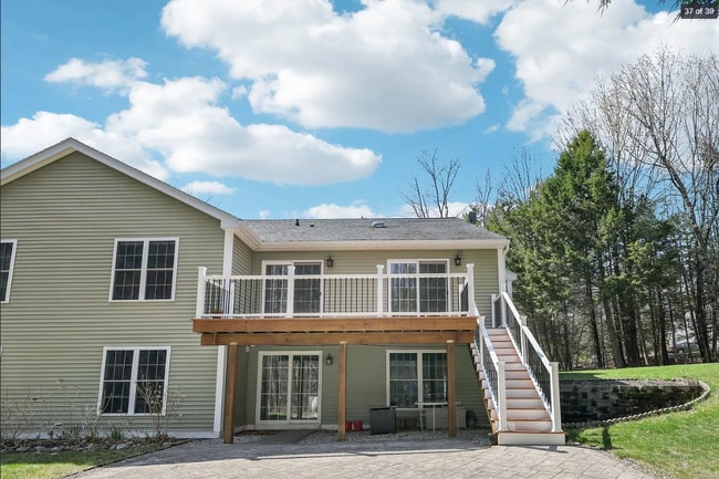 Photo - 315 Sandown Rd Unit 315A Sandown - Lower