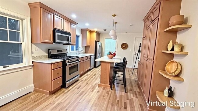 Building Photo - 121 Sciarappa St Unit 3